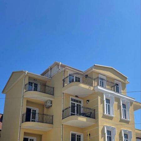 Chernomorets Apartment Extérieur photo